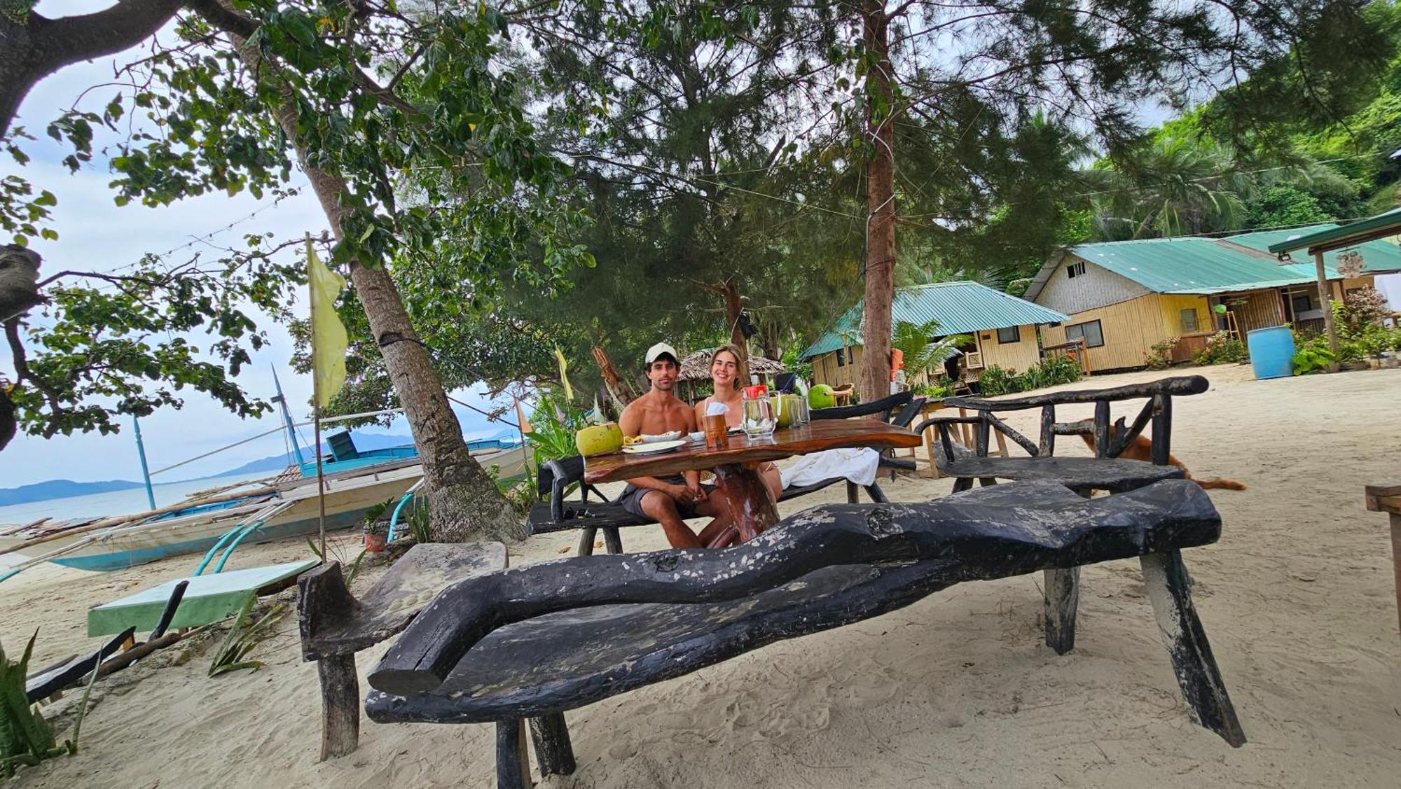 Floresitas Beach Resort Ел Нидо Екстериор снимка
